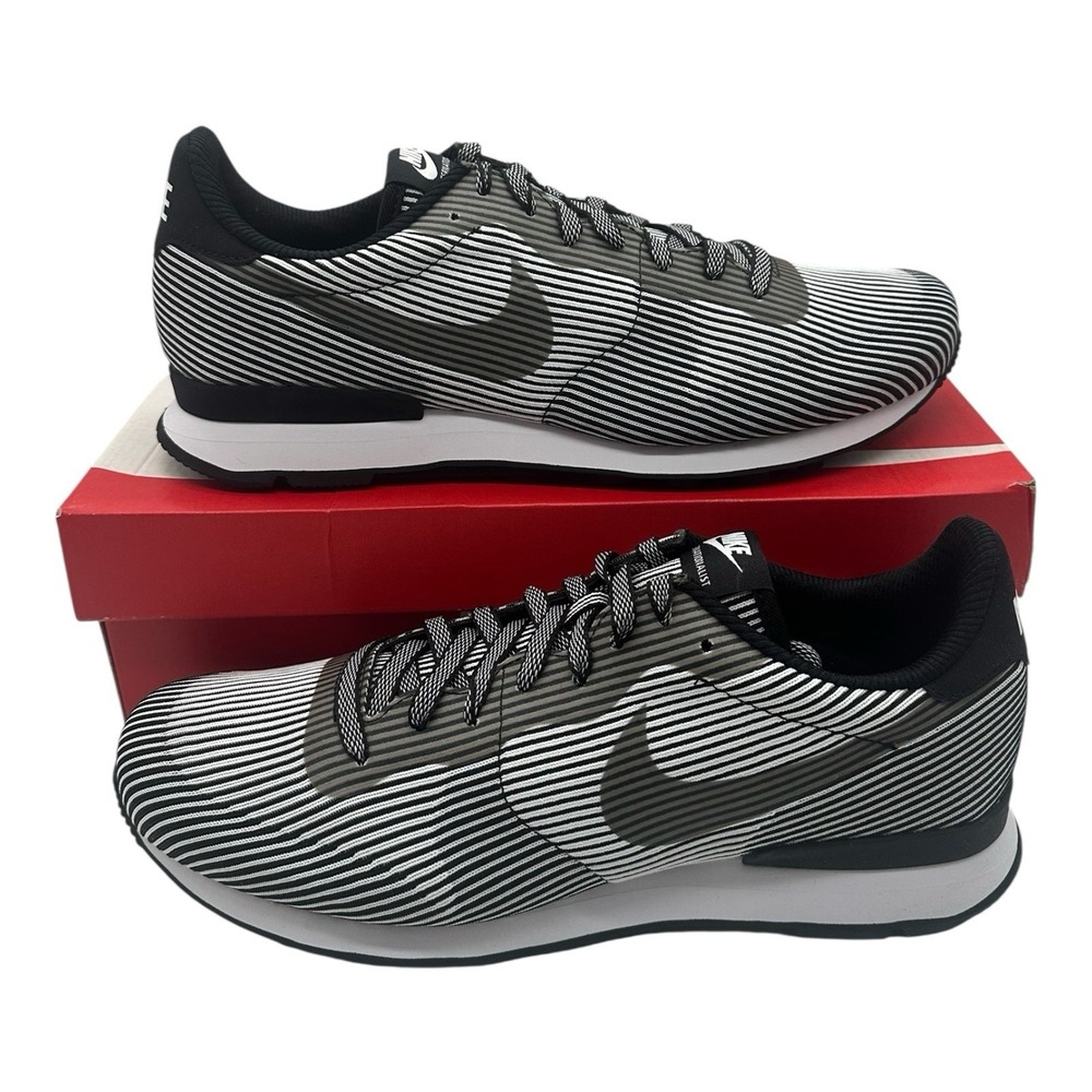 Nike Internationalist KJCRD Jacquard M QS Running Shoes Mens Sz 9.5‎ Black/White